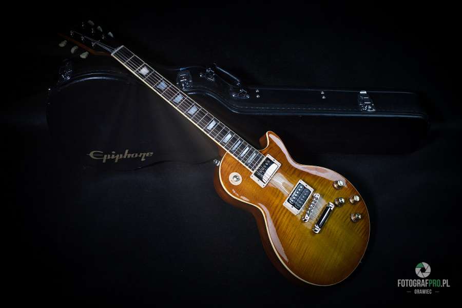 Cyfrowo dodany efekt odbicia światła