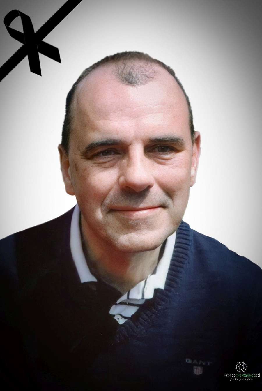 Zmiana tła, poprawa jakości, dodanie wstążki żałobnej